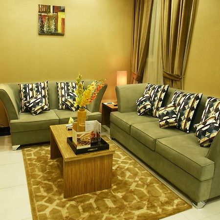 Clemence Suites Riyadh Exteriör bild
